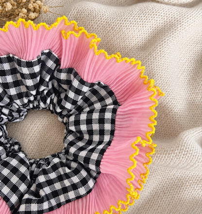Ruffle Scrunchie – Pink & Gingham