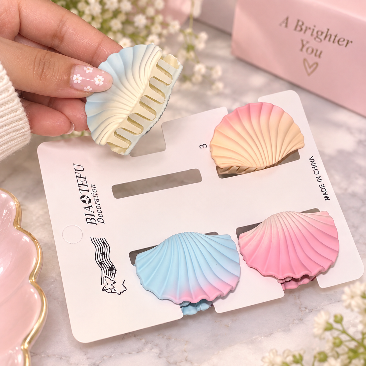Pastel Kawaii Hair Claw Clips Set — Flower, Seashell & Wavy Styles (Pack of 4)
