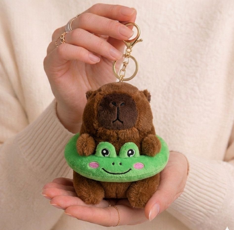 Kawaii Capybara Plushie Keychain | Cute Bag Charm with Accessories