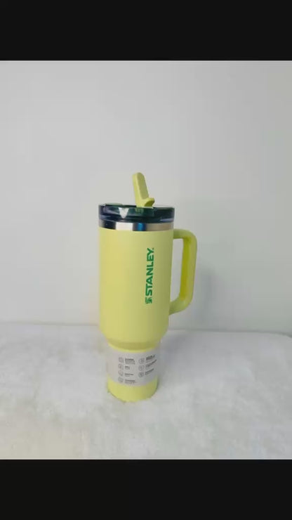 Stanley Quencher. Flip Straw Tumbler 40oz